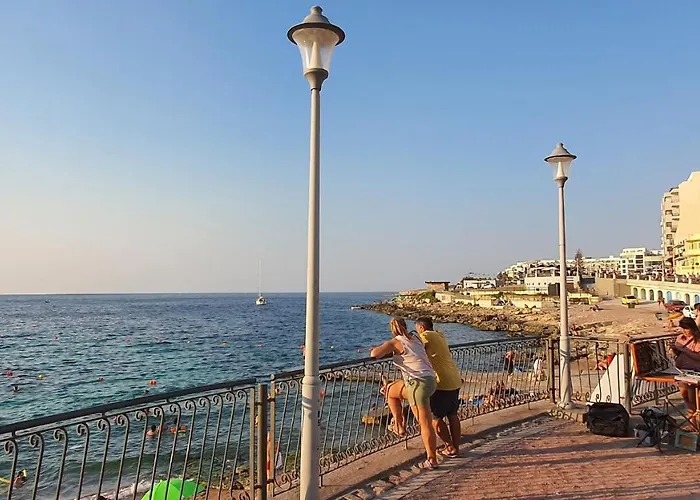 Qawra Deluxe Daire *