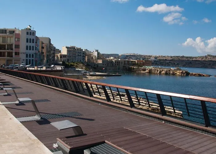 Qawra Deluxe Daire *